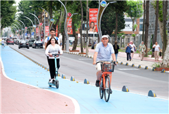 Turuncu bisikletler yoğun ilgi görüyor
