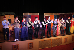 Gün boyu devam etti; Büyükşehir’den tiyatro şöleni