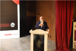 Prof. Dr. Nabi Avcı AKM’de konuştu: “Modern dünyanın bunalımını insan merkezli bakış aşar”