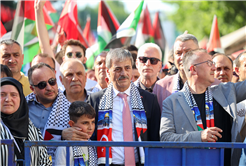 Yusuf Alemdar Filistin için sokağa dökülen binlerce Sakaryalıyla: "Filistin hepimizin davasıdır"