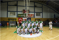 Dev Adamlardan Bir Galibiyet Daha