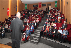 “Babalık insanı mükemmelleştirir”