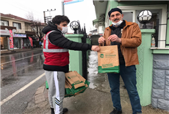 Maske kullanımı salgının bulaşma riskini azaltıyor