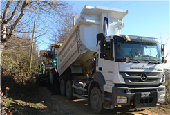 Büyükşehir asfalt ekipleri Pamukova’da