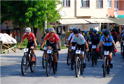 Heyecan Uluslararası Dağ Bisikleti Maraton Serisi ile zirve yaptı