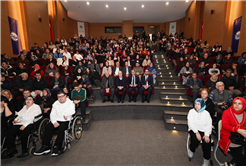 “Bugün sevgi ve dayanışmayı hatırlama, engelleri birlikte aşma günüdür”