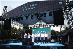 Millet Bahçesi’nde binlerce kişiyle Rumeli Balkan buluşması