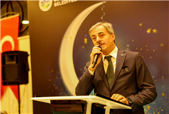 “Bu birlikteliği vatanı canı pahasına koruyan kahramanlara borçluyuz”