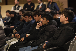 Gençler için Kapalı Spor Salonu, Bilim Merkezi, Kütüphane…