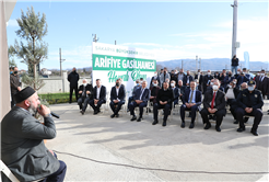 “Arifiye’nin yeni duble yolu ve gasilhane hayırlı olsun”