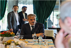 “Sakarya şehrin takımını hak ettiği yerlere taşıyacak güce de kabiliyete de sahiptir”