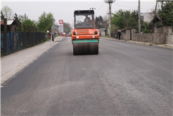 Akyazı Mudurnu Caddesi’ne sıcak asfalt