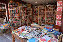 Kitap Sokağı Ramazan akşamlarında kitapseverlerin buluşma noktası oldu