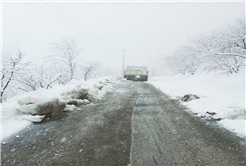 Büyükşehir zirvelerde karla mücadele mesaisinde