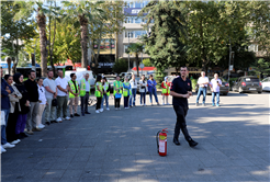 Büyükşehir çalışanları ‘ateşe müdahaleyi’ öğrendi