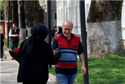 Büyükşehir ekiplerinden vatandaşlara bayram tebriği