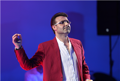 Açık Hava Sahnesi’nde Şiir Akşamı