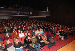 “İletişim kurmayı kendi içimizde öğrenmeliyiz”