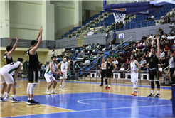 Büyükşehir Basketbol dolu dizgin