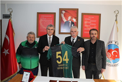 “Sakaryaspor şehrin ortak sevdasıdır”