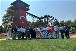 18 ülkeden 21 genç Büyükşehir’in dünyaya örnek projelerini tanıdı