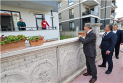 Yeni caddeler ve bağlantı yolları ile şehrimizin ulaşımına güç katıyoruz 