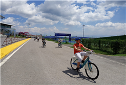 750 minik bisiklet sürücüsüne güvenli sürüş eğitimi