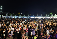 Millet Bahçesi’nde kültürlerin buluştuğu festival renkli finalle tamamlandı