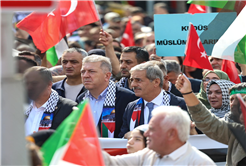 Başkan Alemdar: “Sakarya mazlumun yanında olduğunu bir kez daha gösterdi”