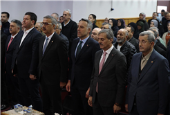 Yusuf Alemdar Karapürçek'te vatandaşla hasret giderdi: “Birlik, beraberlik ve kardeşlikle her mahalleye dokunacağız”