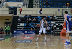 Büyükşehir Basket evinde kazandı