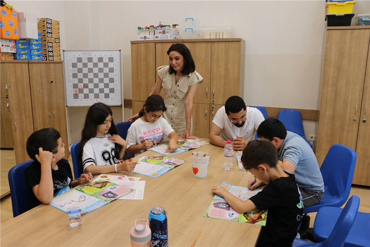 Genç Düşünürler Bilim Atölyesi’nde keşif ve deney dolu bir gün