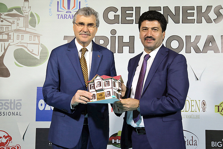 Geleneksel Tatların adresi Taraklı oldu