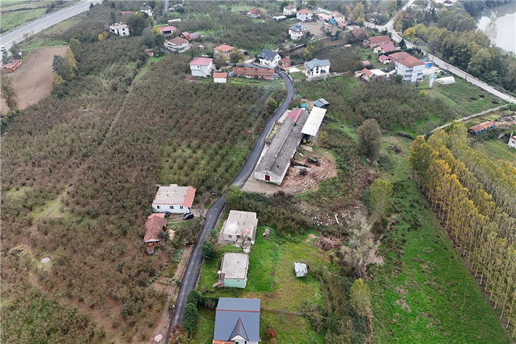 Karasu’da 2 mahalle daha Büyükşehir’le yenilendi