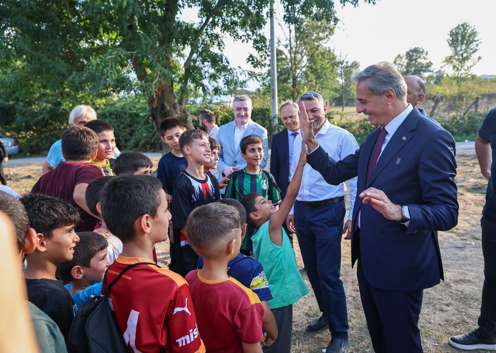 Çocukların yüzü güldü, son adres Yazılıgürgen oldu
