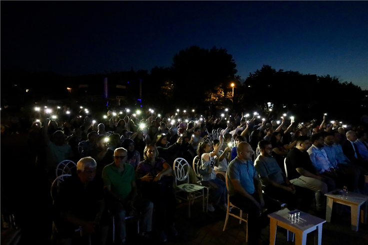 “Yaz Seninle Güzel” konserleri Kocaali ve Sapanca’da unutulmaz bir gece yaşattı