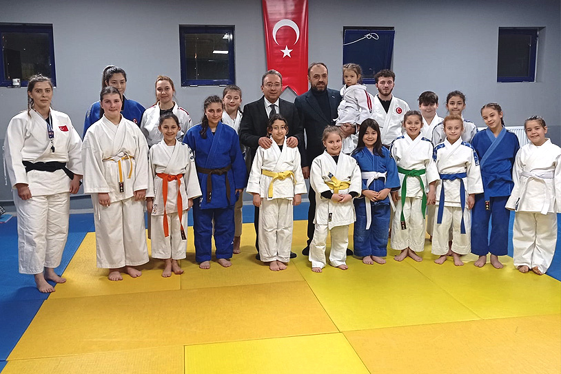 Enes Zengin bu kez judo takımıyla birlikteydi: “Her zaman yanınızda olacağız”